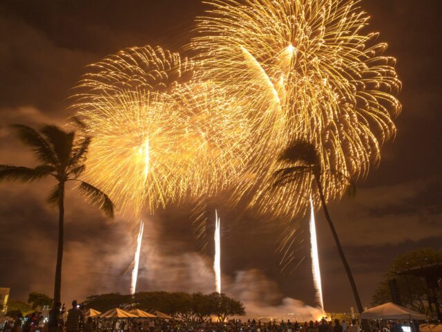 Feuerwerk in Haus auf Hawaii löst tödliche Explosion aus, bei der mindestens drei Menschen ums Leben kommen

