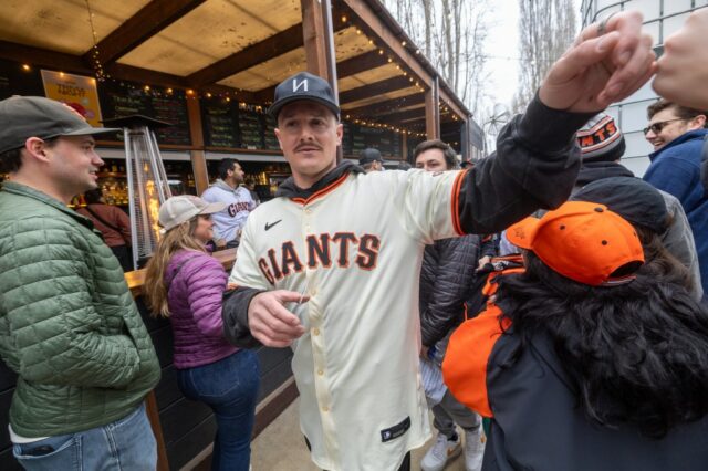 „Nichts ist garantiert“: SF Giants reagieren auf die Verpflichtung von Roki Sasaki durch die Dodgers

