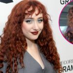 Chappell Roan zeigt Selfies ohne Make -up und ungeordnete Schleifen vor den Grammys