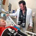 Lifelong East Bay Elvis Fan Battling Cancer bekommt einen Überraschungsbesuch von 'The King'