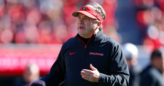 Der Vater des UGA-Fußballtrainers Kirby Smart stirbt nach einem Sturz vor dem Sugar Bowl

