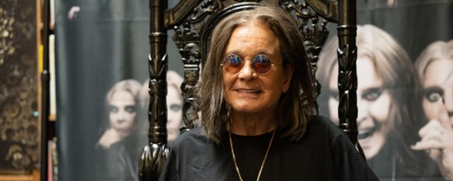 Ozzy Osbourne sagt, er sei "schockiert", die Ehre der Freiheit von Birmingham zu erhalten

