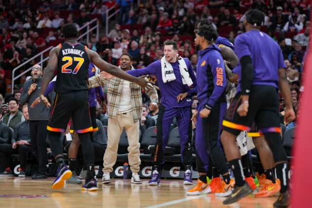 Berichten zufolge sind Rockets an Suns Star interessiert

