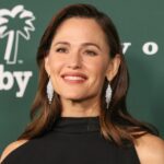 Holen Sie sich die wetterfesten Regenstiefel von Jennifer Garner für 40 $!