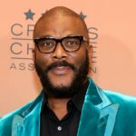 Tyler Perry verurteilt die „reine Gier“ der Versicherungsunternehmen angesichts der Waldbrände in Los Angeles