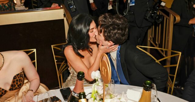 Kylie Jenner verlässt Timothée Chalamet aus dem Instagram-Post von Golden Globes

