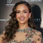 Jessica Alba wurde zum ersten Mal seit der Trennung von Cash Warren gesehen