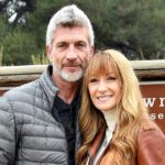 Joe Lando und seine Familie suchen während einer Evakuierung nach einem Brand in Los Angeles Schutz bei Jane Seymour