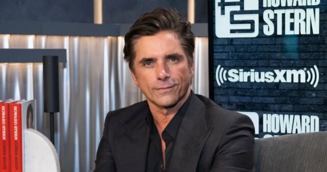 John Stamos denkt über den Verlust nach und unterstützt Dave Coulier im Kampf gegen den Krebs

