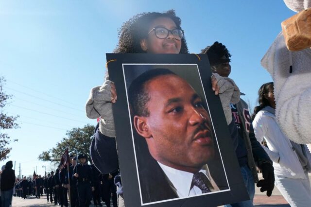 Der MLK-Tag beginnt in der King's-Gemeinde in Atlanta mit der Warnung der Tochter vor Anti-Wake-Rhetorik

