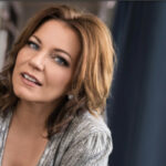 Hinter der Bedeutung von „In My Daughter’s Eyes“ von Martina McBride