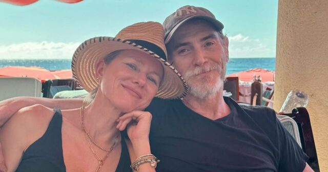 Naomi Watts gewährt einen seltenen Einblick in Kinder im Urlaub mit Billy Crudup

