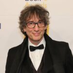 Neil Gaiman wird von vier weiteren Frauen sexuelles Fehlverhalten vorgeworfen