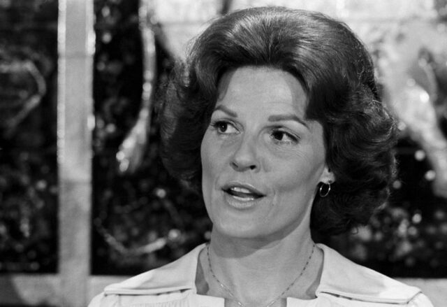 Anita Bryant stirbt; Sänger und Sprecher verloren ihren Job, nachdem sie sich lautstark gegen LGBTQ-Rechte ausgesprochen hatten

