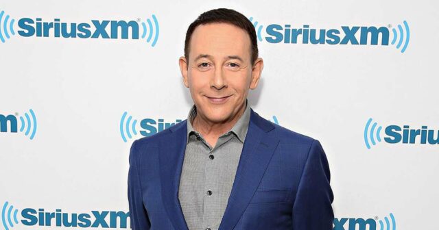 „Pee-Wee Herman“-Schauspieler Paul Reubens outet sich in „Posthumous Doc“ als schwul

