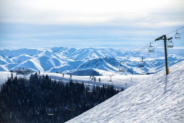 Die 10 besten Skigebiete im Westen beinhalten eine Überraschung

