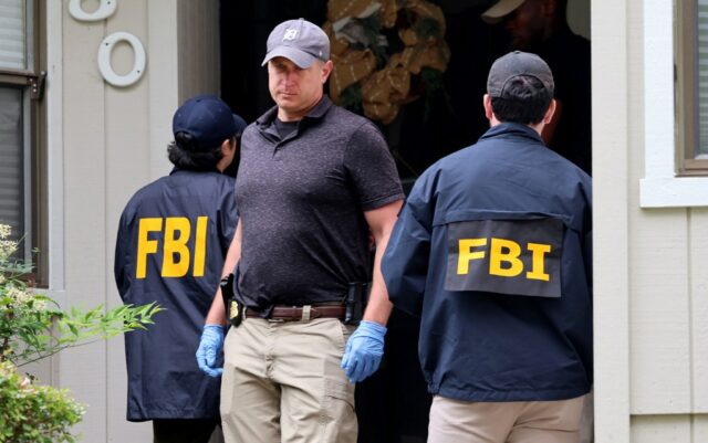 Das FBI durchsucht das Haus des Stadtrats von San Leandro

