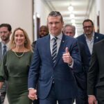 Pete Hegseth, Trumps Kandidat für das Amt des Verteidigungsministers, steht bei der Anhörung zur Bestätigung vor einer entscheidenden Prüfung