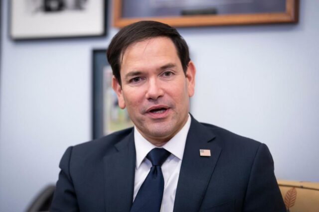 Rubio schwört als Trumps Topdiplomat, die Interessen der USA „über alles andere“ zu stellen

