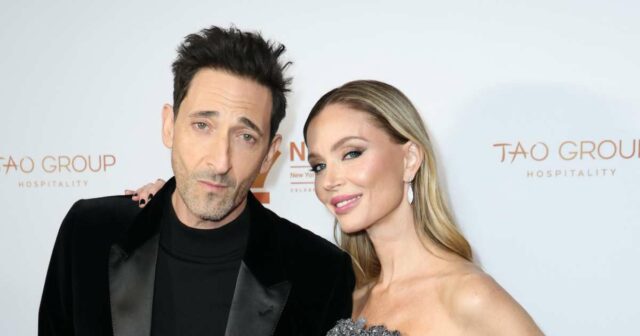 Adrien Brody weint während seiner Rede über die Brände in LA: „Mein Herz stirbt“

