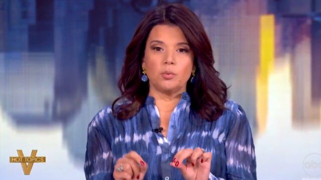 „The View“ moderiert Trumps „Werbegag“ mit sofortigen Eisangriffen: „Es geht darum, Angst zu schüren“ | Video

