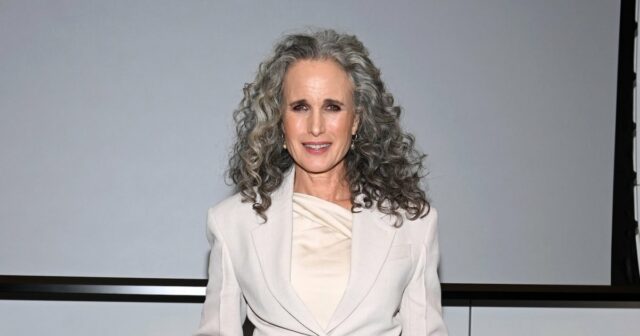 Andie MacDowell teilt die Diagnose eines piriformen Syndroms: "Kollaps"

