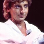 „You're Being Foolish“, die aufmunternde Ansprache von Tough Love, die Barry Manilow brauchte, um diesen augenzwinkernden Nr. 1-Hit aufzunehmen