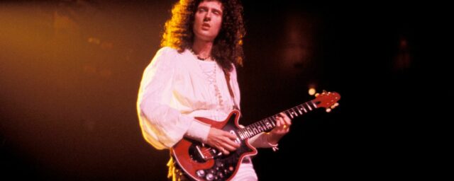 Die merkwürdige Anatomie der Brian May Gitarre der Königin: Stricknadeln, Streichhölzer und ein 300 -jähriger Kamin

