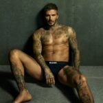 David Beckham zieht sich in Boxern in seiner bisherigen sexiesten Boss Hugo -Kampagne aus