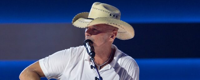 Kenny Chesney gibt seine Residency in Las Vegas im Sphere bekannt und wird der erste Country-Künstler sein, der als Headliner auftritt

