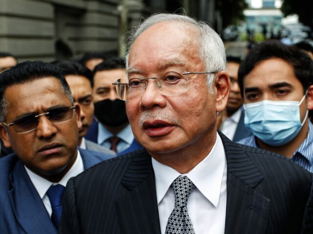 Das malaysische Gericht gewährt dem inhaftierten ehemaligen Premierminister Najib Zugang zum Hausarrest-Dekret

