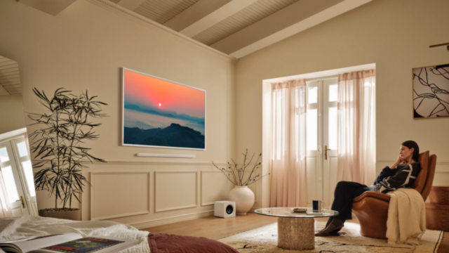 Samsung hat auf der CES eine Pro-Version von The Frame TV veröffentlicht – kaufen Sie die aktuellen Frame-TVs jetzt im Angebot zu Cyber-Monday-Preisen

