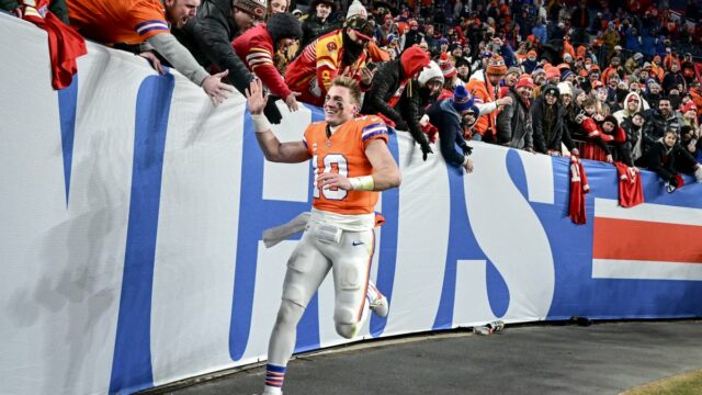 So können Sie Denver Broncos gegen Buffalo Bills online ansehen

