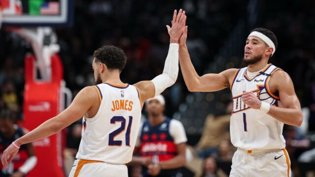 Wie man Phoenix Suns vs. Sie können die Detroit Pistons online ansehen

