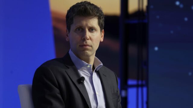 Sam Altman von OpenAI schmeichelt Trump, indem er einen Brief der Demokraten veröffentlicht, in dem er befürchtet, dass er sich Trump anschmiegt

