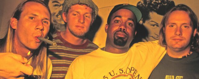 Wie Hootie und der Blowfish diesen Riesenhit mit einem 5-Dollar-Gitarrenzubehör schrieben

