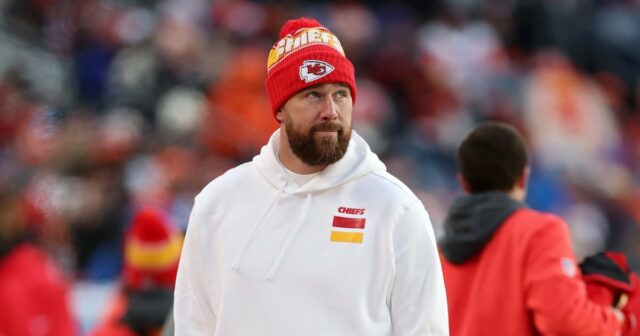 Travis Kelce sagt, die Dreharbeiten zu „Happy Gilmore 2“ seien eine „riesige Arbeitsbelastung“ gewesen.

