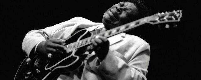 Die tödliche Geschichte darüber, wie BB King seine Gitarre benannt hat

