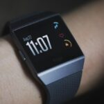 Fitbit verhängte wegen des Verbrennens einer Ionic-Smartwatch eine Geldstrafe von 12 Millionen US-Dollar