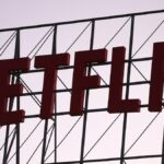 Die Netflix-Aktie erreicht ein neues Allzeithoch, während die Wall Street den Blockbuster-Ergebnisbericht für das vierte Quartal feiert