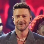 Justin Timberlake reagiert urkomisch, als er *NSYNC-Bandkollegen bei seinem Konzert sieht