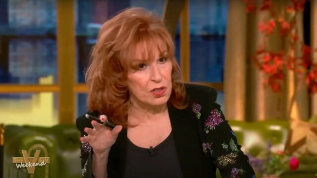 In „The View“ wird darüber debattiert, ob Meghan Markles neue Netflix-Serie „taub“ oder „ehrgeizig“ ist | Video

