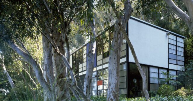 Eames House und andere kulturelle Juwelen von Los Angeles durch einen Brand bedroht: Statusaktualisierungen

