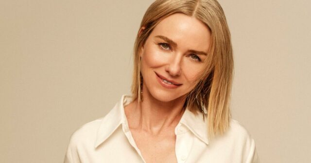 Naomi Watts spricht in ihrem neuen Buch offen über die Wechseljahre, basierend auf ihren eigenen Erfahrungen

