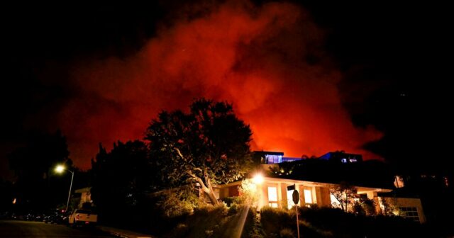 Chronik: Feuer ist Teil der Philosophie von Los Angeles. Aber dieser Angeleno fragt: „Ist es Zeit zu gehen?“

