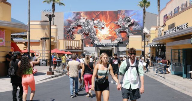 Die Universal Studios Hollywood sind am Mittwoch wegen Bränden in Los Angeles geschlossen

