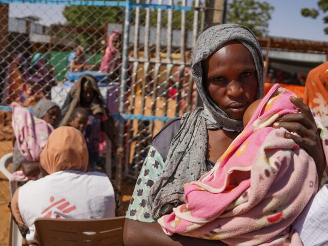 MSF stoppt den Betrieb im Lager in Sudans Darfur -region als Gewalt tobt

