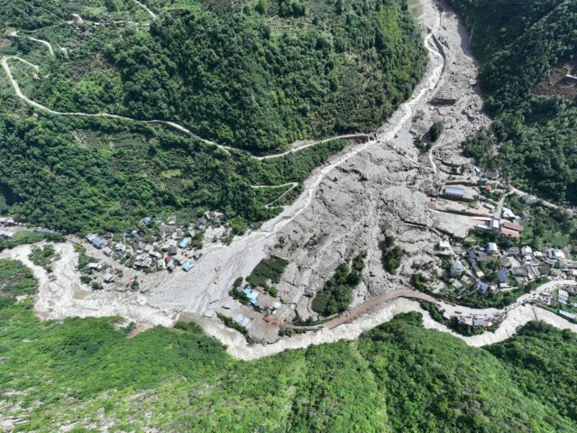 China jagt nach Überlebenden nach Erdrutschen in Sichuan -Province

