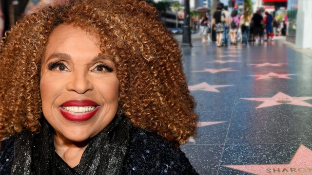 Roberta Flack wurde 1999 für Walk of Fame ausgewählt und habe nie Datum für die Enthüllung festgelegt

