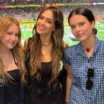 Jessica Alba bringt Töchter zum Super Bowl Lix inmitten von Cash Warren Scheidung